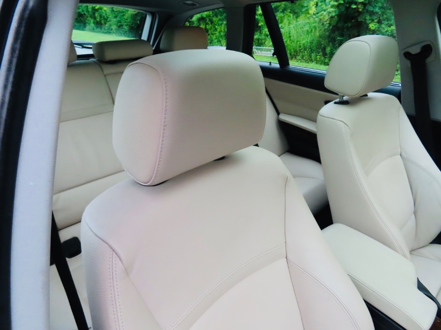 2011 BMW 3 Series 4dr Sports Wgn 328i xDrive AWD, available for sale in North Salem, New York | Meccanic Shop North Inc. North Salem, New York 2011 BMW 3 Series 4dr Sports Wgn 328i xDrive AWD, available for sale in North Salem, New York | Meccanic Shop North Inc. North Salem, New York