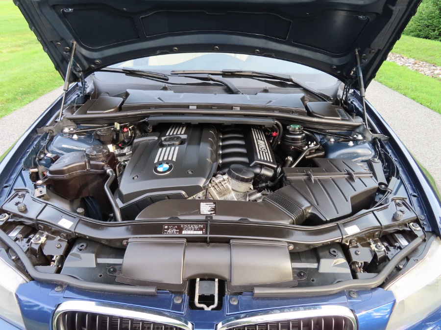 2011 BMW 3 Series 4dr Sports Wgn 328i xDrive AWD, available for sale in North Salem, New York | Meccanic Shop North Inc. North Salem, New York 2011 BMW 3 Series 4dr Sports Wgn 328i xDrive AWD, available for sale in North Salem, New York | Meccanic Shop North Inc. North Salem, New York
