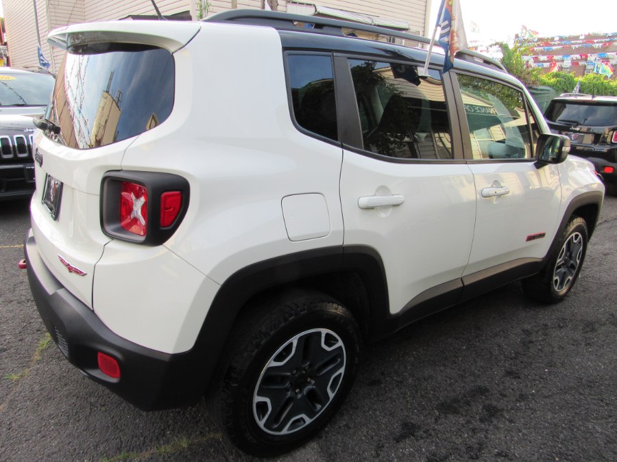 2017 Jeep Renegade Trailhawk 4x4, available for sale in Middle Village, New York | Road Masters II INC. Middle Village, New York 2017 Jeep Renegade Trailhawk 4x4, available for sale in Middle Village, New York | Road Masters II INC. Middle Village, New York