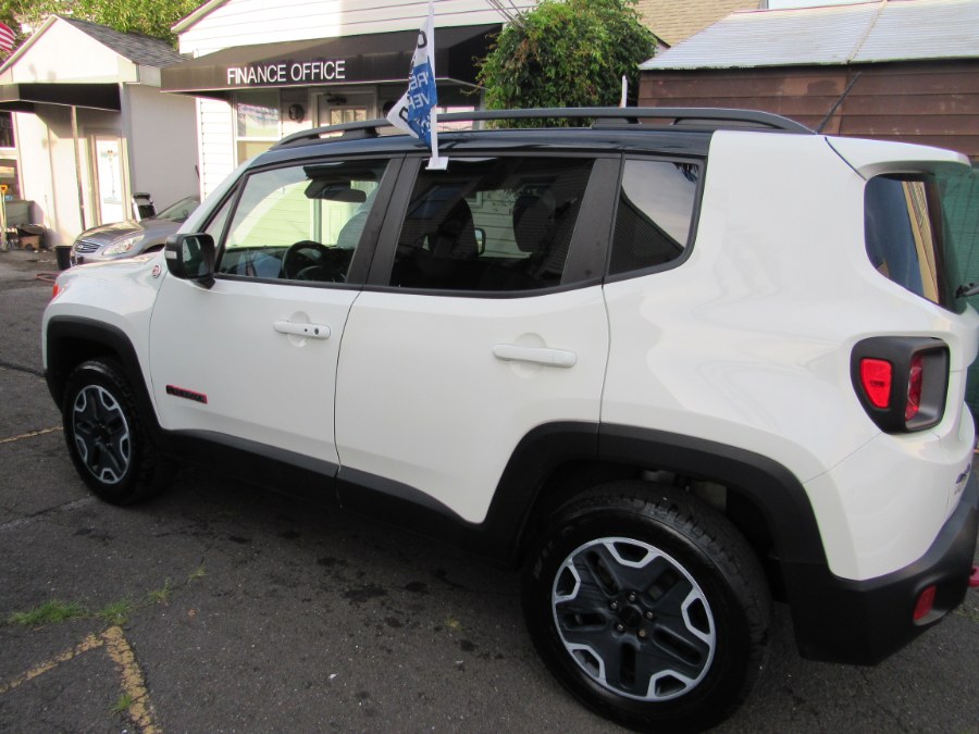 2017 Jeep Renegade Trailhawk 4x4, available for sale in Middle Village, New York | Road Masters II INC. Middle Village, New York 2017 Jeep Renegade Trailhawk 4x4, available for sale in Middle Village, New York | Road Masters II INC. Middle Village, New York