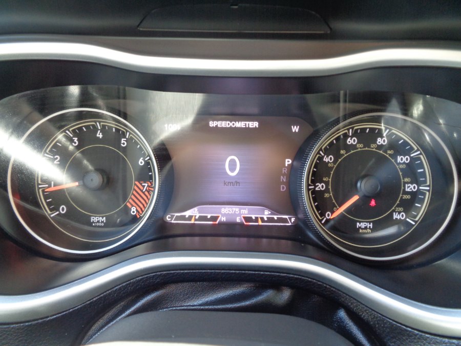 2015 Jeep Cherokee 4WD 4dr Limited, available for sale in Valley Stream, New York | NY Auto Traders. Valley Stream, New York 2015 Jeep Cherokee 4WD 4dr Limited, available for sale in Valley Stream, New York | NY Auto Traders. Valley Stream, New York