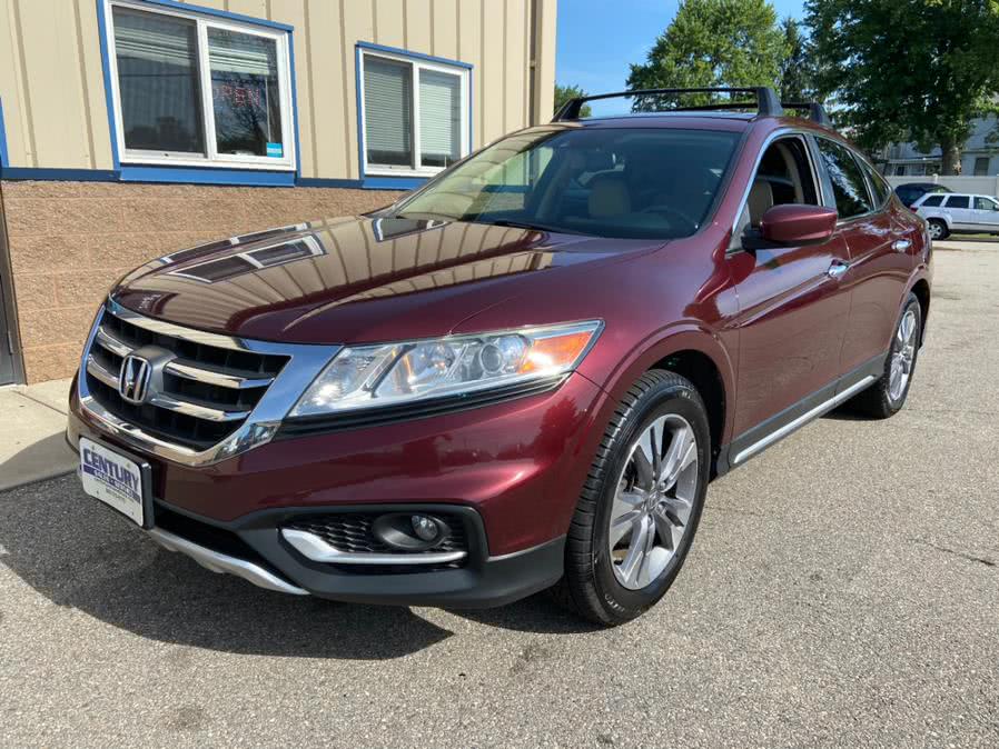 2013 Honda Crosstour 4WD V6 5dr EX-L, available for sale in East Windsor, Connecticut | Century Auto And Truck. East Windsor, Connecticut