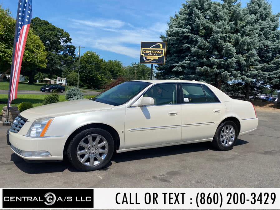 2009 Cadillac DTS 4dr Sdn w/1SA, available for sale in East Windsor, Connecticut | Central A/S LLC. East Windsor, Connecticut