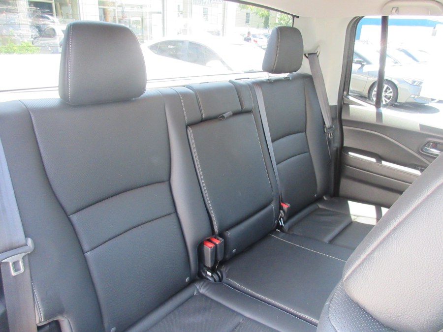 2017 Honda Ridgeline RTL-T 4x4 Crew Cab 5.3'' Bed, available for sale in Linden, New Jersey | Route 27 Auto Mall. Linden, New Jersey 2017 Honda Ridgeline RTL-T 4x4 Crew Cab 5.3'' Bed, available for sale in Linden, New Jersey | Route 27 Auto Mall. Linden, New Jersey