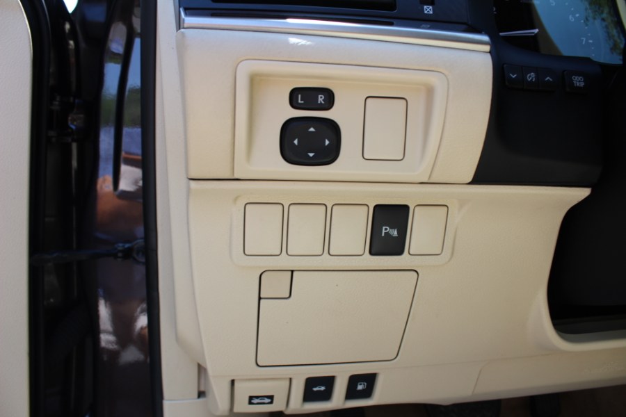 2013 Lexus ES 350 4dr Sdn, available for sale in Great Neck, New York | Great Neck Car Buyers & Sellers. Great Neck, New York 2013 Lexus ES 350 4dr Sdn, available for sale in Great Neck, New York | Great Neck Car Buyers & Sellers. Great Neck, New York