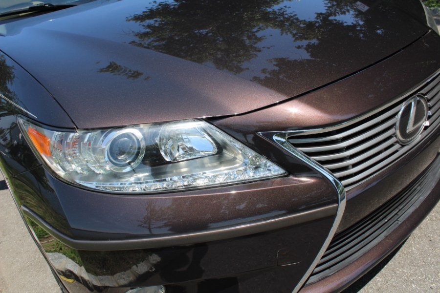 2013 Lexus ES 350 4dr Sdn, available for sale in Great Neck, New York | Great Neck Car Buyers & Sellers. Great Neck, New York 2013 Lexus ES 350 4dr Sdn, available for sale in Great Neck, New York | Great Neck Car Buyers & Sellers. Great Neck, New York