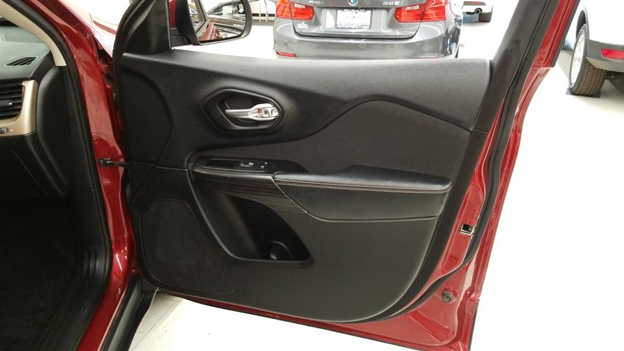 2014 Jeep Cherokee 4WD 4dr Latitude, available for sale in West Haven, Connecticut | Auto Fair Inc.. West Haven, Connecticut 2014 Jeep Cherokee 4WD 4dr Latitude, available for sale in West Haven, Connecticut | Auto Fair Inc.. West Haven, Connecticut