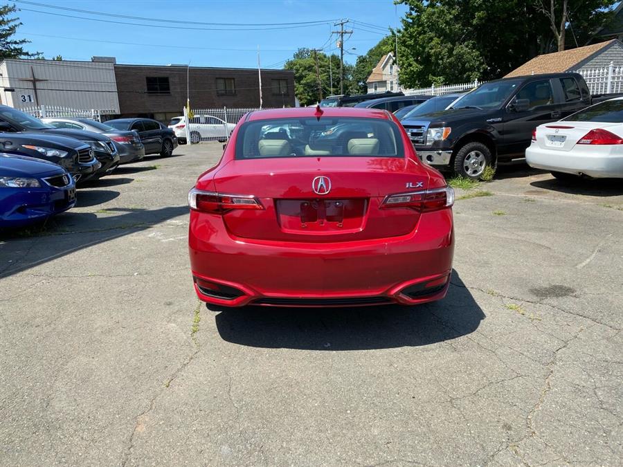 2017 Acura ILX Sedan w/AcuraWatch Plus photo