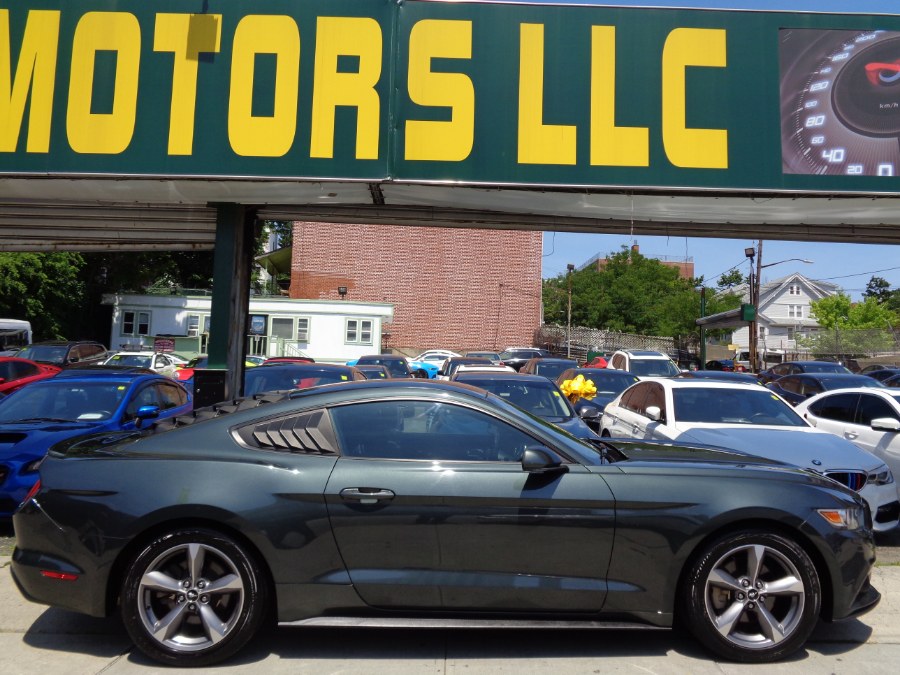 Used Ford Mustang 2dr Fastback V6 2016 | Top Speed Motors LLC. Jamaica, New York Used Ford Mustang 2dr Fastback V6 2016 | Top Speed Motors LLC. Jamaica, New York