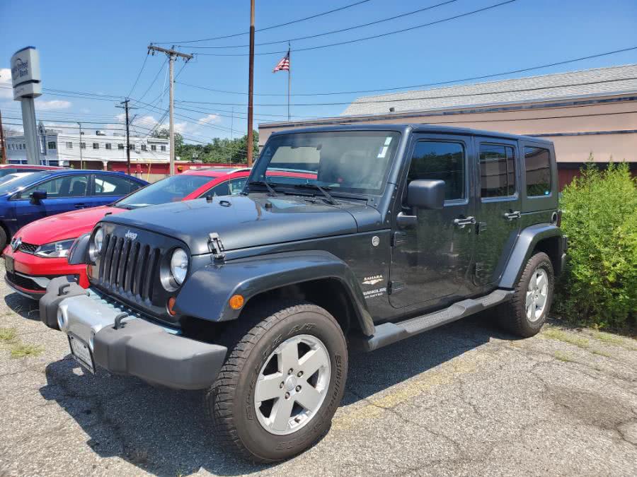 2010 Jeep Wrangler Unlimited 4WD 4dr Sahara, available for sale in Shelton, Connecticut | Center Motorsports LLC. Shelton, Connecticut
