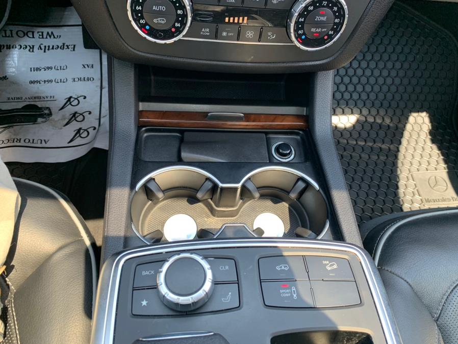 2013 Mercedes-Benz GL-Class 4MATIC 4dr GL 550, available for sale in Brooklyn, New York | Worlds Best Auto Inc. Brooklyn, New York 2013 Mercedes-Benz GL-Class 4MATIC 4dr GL 550, available for sale in Brooklyn, New York | Worlds Best Auto Inc. Brooklyn, New York