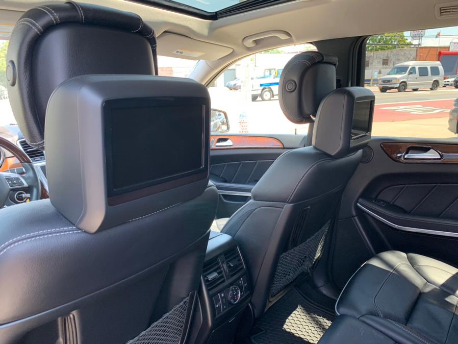 2013 Mercedes-Benz GL-Class 4MATIC 4dr GL 550, available for sale in Brooklyn, New York | Worlds Best Auto Inc. Brooklyn, New York 2013 Mercedes-Benz GL-Class 4MATIC 4dr GL 550, available for sale in Brooklyn, New York | Worlds Best Auto Inc. Brooklyn, New York