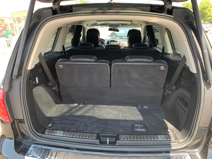 2013 Mercedes-Benz GL-Class 4MATIC 4dr GL 550, available for sale in Brooklyn, New York | Worlds Best Auto Inc. Brooklyn, New York 2013 Mercedes-Benz GL-Class 4MATIC 4dr GL 550, available for sale in Brooklyn, New York | Worlds Best Auto Inc. Brooklyn, New York