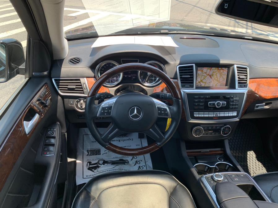 2013 Mercedes-Benz GL-Class 4MATIC 4dr GL 550, available for sale in Brooklyn, New York | Worlds Best Auto Inc. Brooklyn, New York 2013 Mercedes-Benz GL-Class 4MATIC 4dr GL 550, available for sale in Brooklyn, New York | Worlds Best Auto Inc. Brooklyn, New York