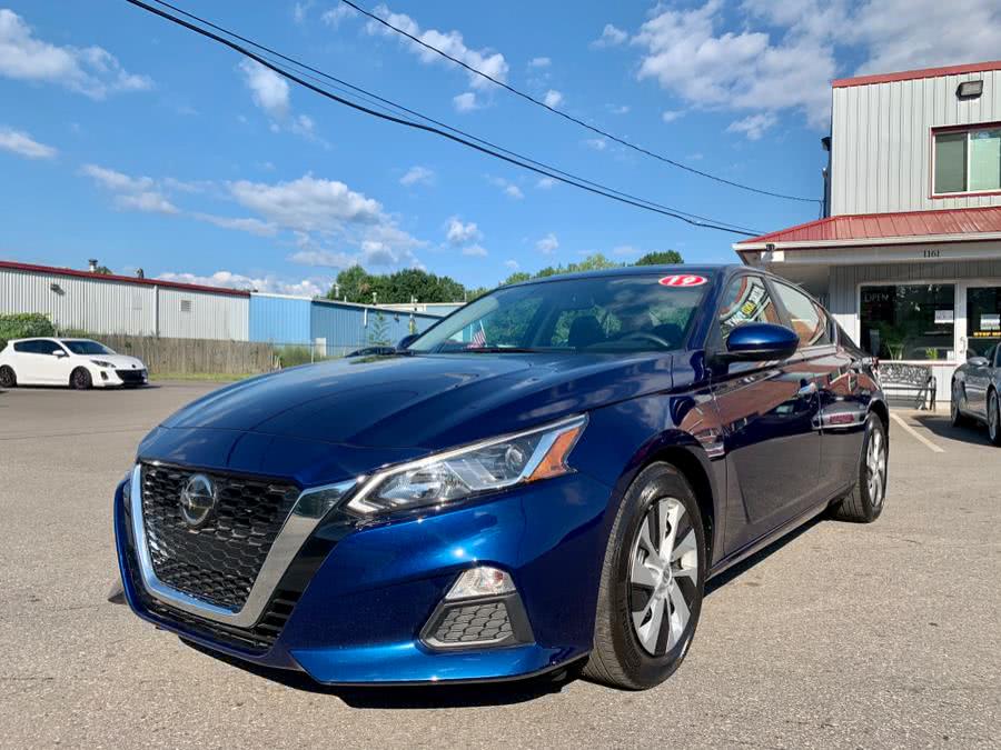 2019 Nissan Altima 2.5 S Sedan, available for sale in South Windsor, Connecticut | Mike And Tony Auto Sales, Inc. South Windsor, Connecticut