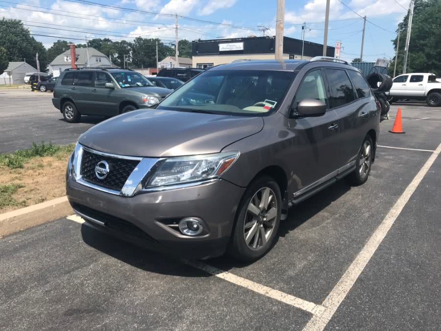 2013 Nissan Pathfinder 4WD 4dr SL, available for sale in Warwick, Rhode Island | Premier Automotive Sales. Warwick, Rhode Island