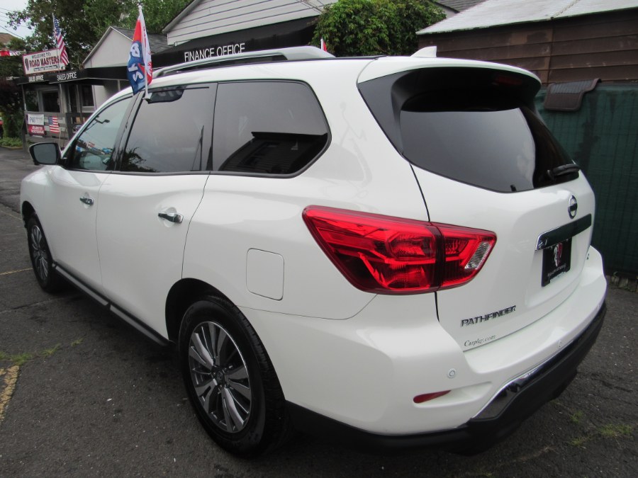 2019 Nissan Pathfinder SL NAVI, available for sale in Middle Village, New York | Road Masters II INC. Middle Village, New York 2019 Nissan Pathfinder SL NAVI, available for sale in Middle Village, New York | Road Masters II INC. Middle Village, New York