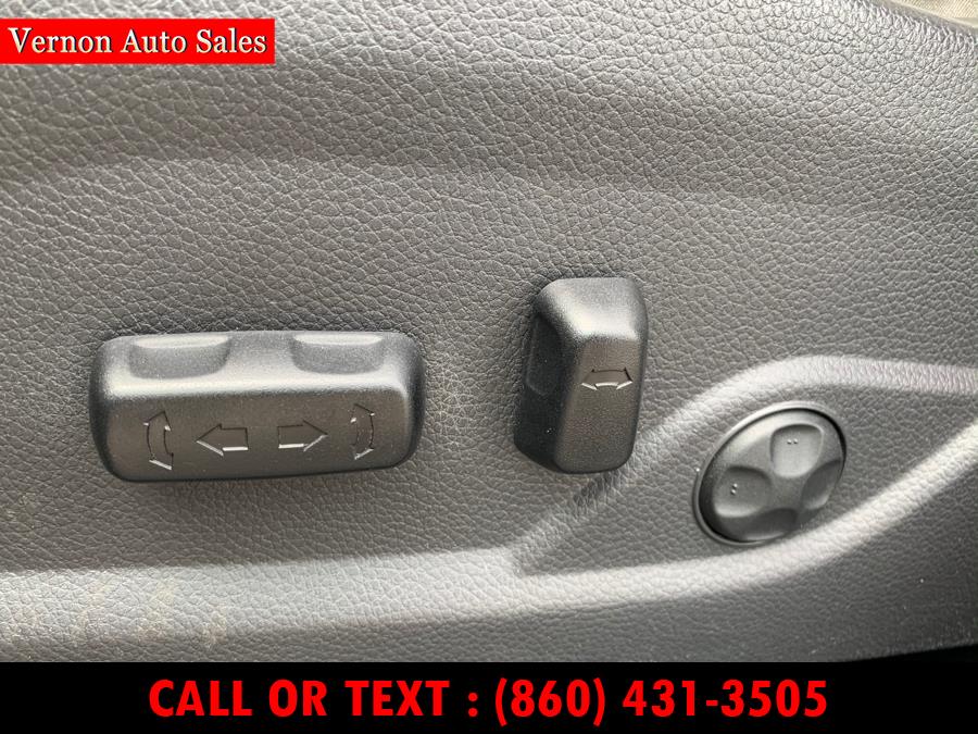 2013 Hyundai Santa Fe Sport AWD 4dr Sport 2.0T, available for sale in Manchester, Connecticut | Vernon Auto Sale & Service. Manchester, Connecticut 2013 Hyundai Santa Fe Sport AWD 4dr Sport 2.0T, available for sale in Manchester, Connecticut | Vernon Auto Sale & Service. Manchester, Connecticut