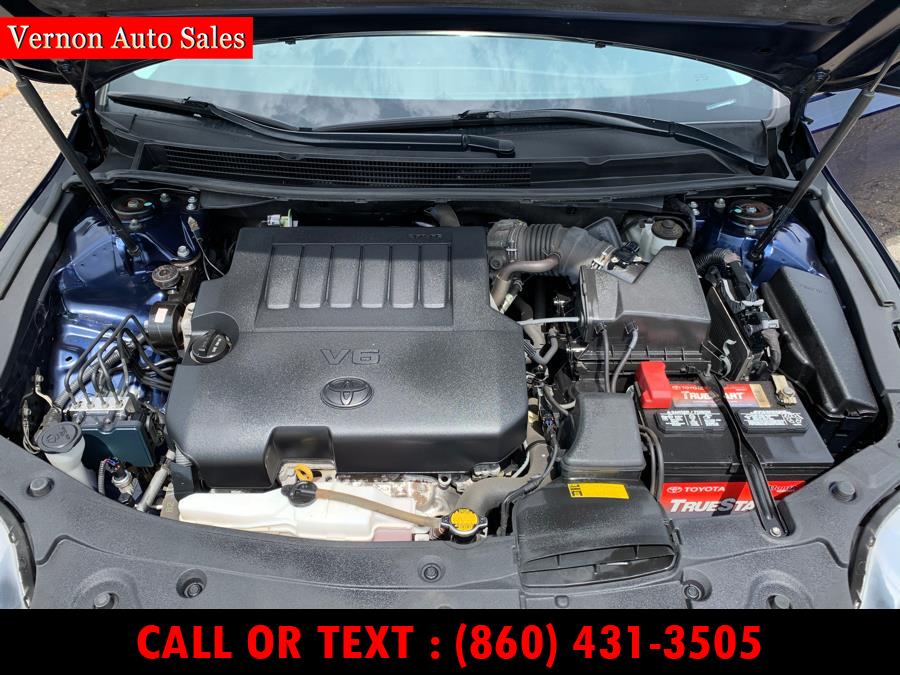 2013 Toyota Avalon 4dr Sdn Limited, available for sale in Manchester, Connecticut | Vernon Auto Sale & Service. Manchester, Connecticut 2013 Toyota Avalon 4dr Sdn Limited, available for sale in Manchester, Connecticut | Vernon Auto Sale & Service. Manchester, Connecticut