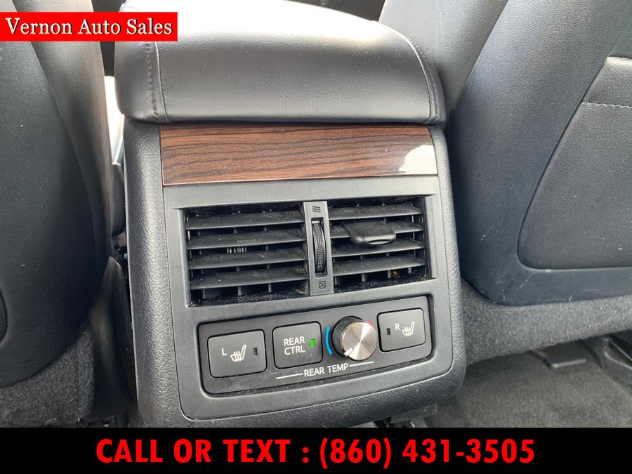 2013 Toyota Avalon 4dr Sdn Limited, available for sale in Manchester, Connecticut | Vernon Auto Sale & Service. Manchester, Connecticut 2013 Toyota Avalon 4dr Sdn Limited, available for sale in Manchester, Connecticut | Vernon Auto Sale & Service. Manchester, Connecticut
