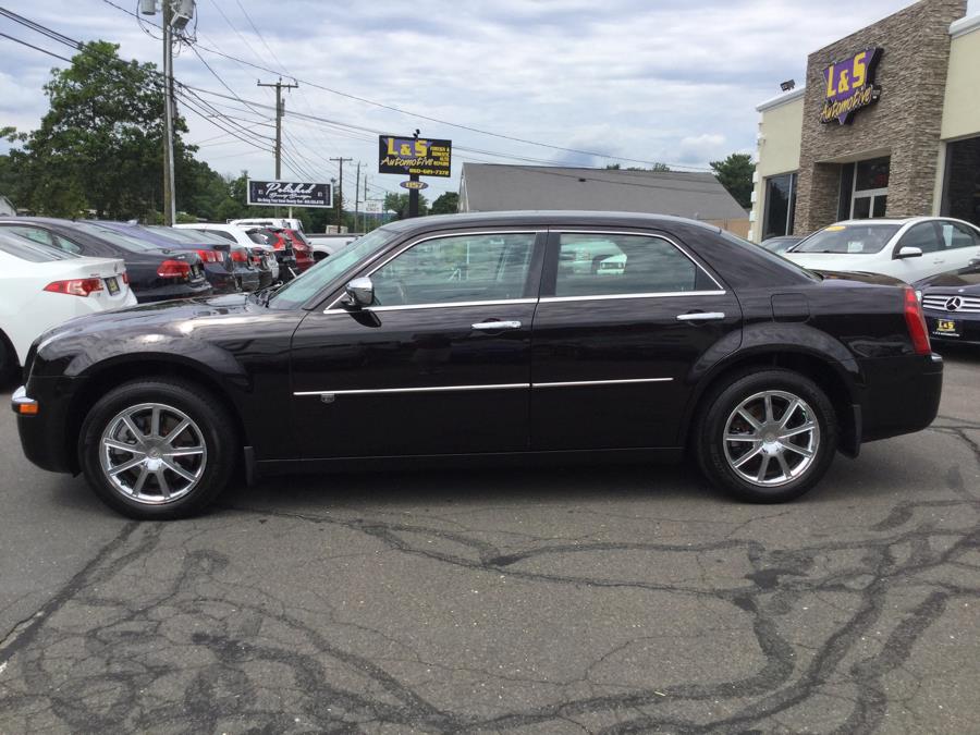 2010 Chrysler 300 4dr Sdn 300C AWD, available for sale in Plantsville, Connecticut | L&S Automotive LLC. Plantsville, Connecticut 2010 Chrysler 300 4dr Sdn 300C AWD, available for sale in Plantsville, Connecticut | L&S Automotive LLC. Plantsville, Connecticut