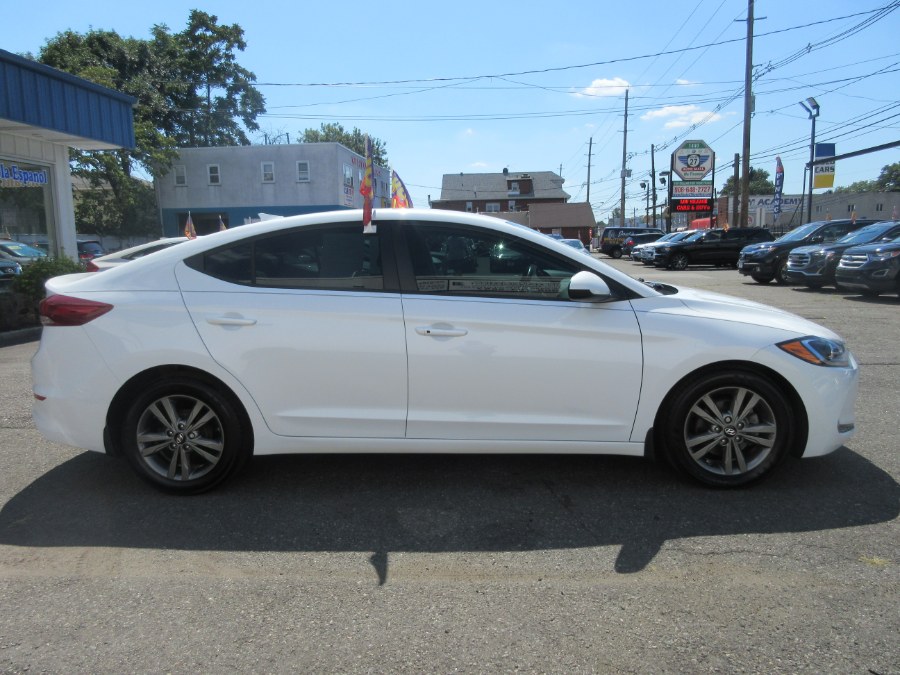 2017 Hyundai Elantra SE 2.0L Auto (Alabama) *Ltd Avail*, available for sale in Linden, New Jersey | Route 27 Auto Mall. Linden, New Jersey 2017 Hyundai Elantra SE 2.0L Auto (Alabama) *Ltd Avail*, available for sale in Linden, New Jersey | Route 27 Auto Mall. Linden, New Jersey