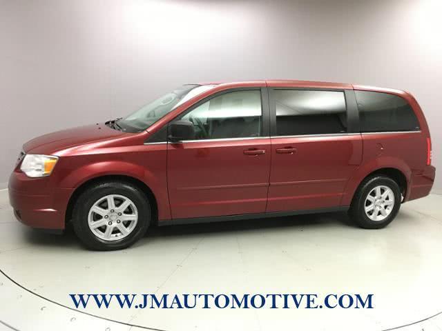 2010 Chrysler Town & Country 4dr Wgn LX, available for sale in Naugatuck, Connecticut | J&M Automotive Sls&Svc LLC. Naugatuck, Connecticut