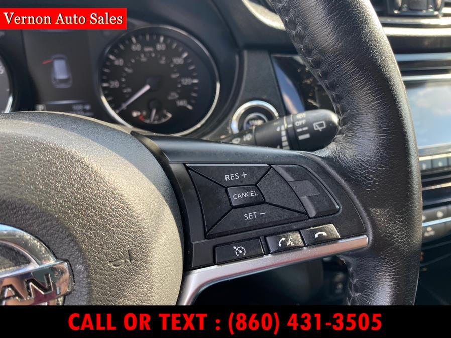 2017 Nissan Rogue 2017.5 AWD SV, available for sale in Manchester, Connecticut | Vernon Auto Sale & Service. Manchester, Connecticut 2017 Nissan Rogue 2017.5 AWD SV, available for sale in Manchester, Connecticut | Vernon Auto Sale & Service. Manchester, Connecticut