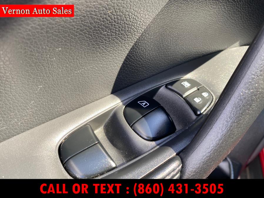 2017 Nissan Rogue 2017.5 AWD SV, available for sale in Manchester, Connecticut | Vernon Auto Sale & Service. Manchester, Connecticut 2017 Nissan Rogue 2017.5 AWD SV, available for sale in Manchester, Connecticut | Vernon Auto Sale & Service. Manchester, Connecticut