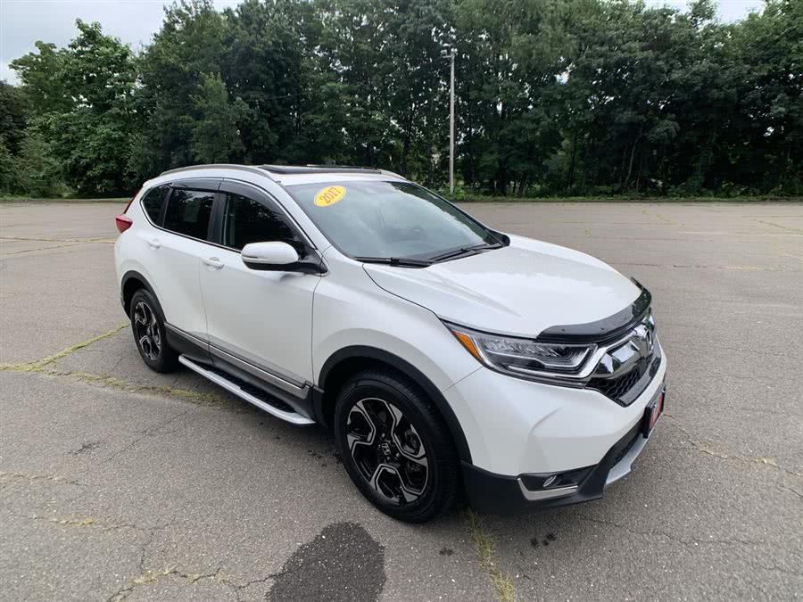 2017 Honda CR-V Touring AWD, available for sale in Stratford, Connecticut | Wiz Leasing Inc. Stratford, Connecticut