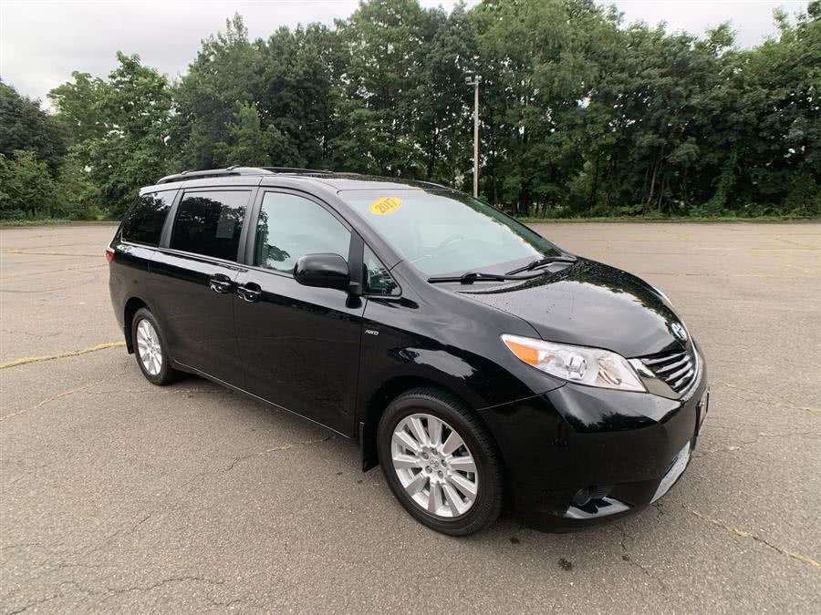 2017 Toyota Sienna LE AWD 7-Passenger (Natl), available for sale in Stratford, Connecticut | Wiz Leasing Inc. Stratford, Connecticut