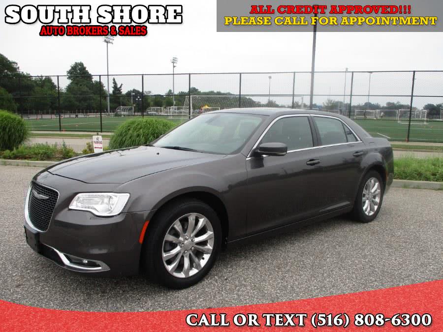 2016 Chrysler 300 4dr Sdn Anniversary Edition AWD, available for sale in Massapequa, New York | South Shore Auto Brokers & Sales. Massapequa, New York