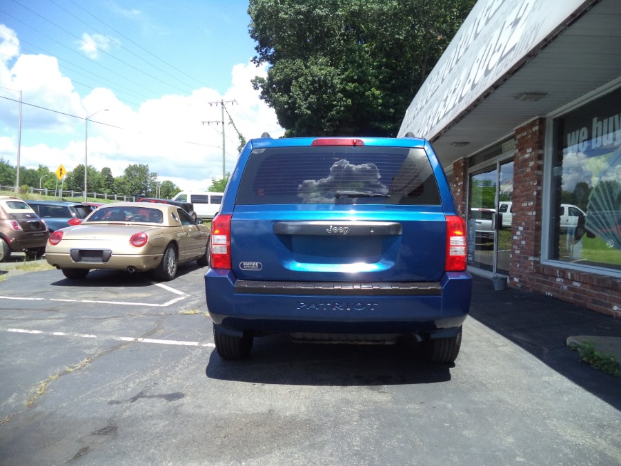 2009 Jeep Patriot FWD 4dr Sport, available for sale in Naugatuck, Connecticut | Riverside Motorcars, LLC. Naugatuck, Connecticut 2009 Jeep Patriot FWD 4dr Sport, available for sale in Naugatuck, Connecticut | Riverside Motorcars, LLC. Naugatuck, Connecticut