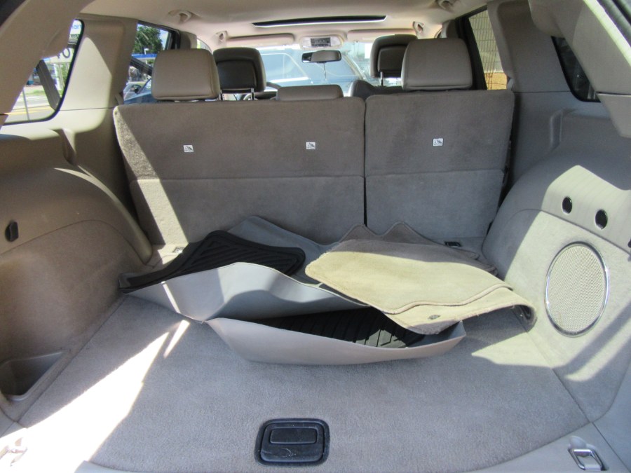 2011 Jeep Grand Cherokee 4WD 4dr Laredo, available for sale in Little Ferry, New Jersey | Royalty Auto Sales. Little Ferry, New Jersey 2011 Jeep Grand Cherokee 4WD 4dr Laredo, available for sale in Little Ferry, New Jersey | Royalty Auto Sales. Little Ferry, New Jersey