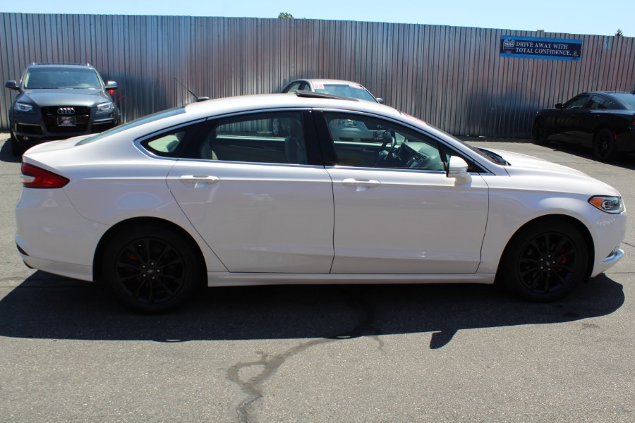 Used Ford Fusion SE FWD 2017 | Car Tec Enterprise Leasing & Sales LLC. Deer Park, New York Used Ford Fusion SE FWD 2017 | Car Tec Enterprise Leasing & Sales LLC. Deer Park, New York