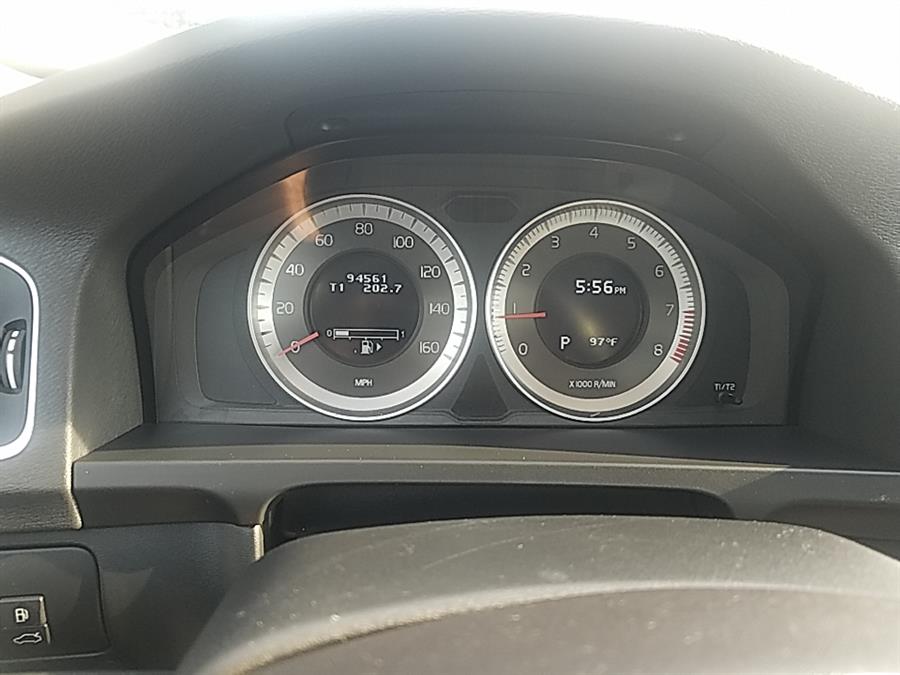 2013 Volvo S60 4dr Sdn T5 AWD, available for sale in Old Saybrook, Connecticut | Saybrook Auto Barn. Old Saybrook, Connecticut 2013 Volvo S60 4dr Sdn T5 AWD, available for sale in Old Saybrook, Connecticut | Saybrook Auto Barn. Old Saybrook, Connecticut