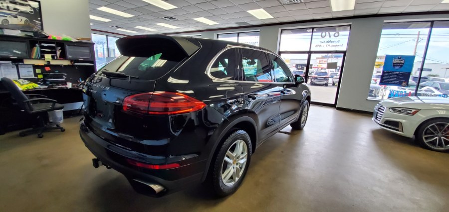2016 Porsche Cayenne AWD 4dr, available for sale in Inwood, New York | 5 Towns Drive. Inwood, New York 2016 Porsche Cayenne AWD 4dr, available for sale in Inwood, New York | 5 Towns Drive. Inwood, New York