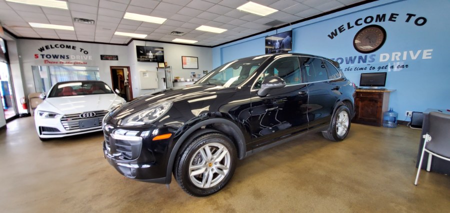 2016 Porsche Cayenne AWD 4dr, available for sale in Inwood, New York | 5 Towns Drive. Inwood, New York 2016 Porsche Cayenne AWD 4dr, available for sale in Inwood, New York | 5 Towns Drive. Inwood, New York