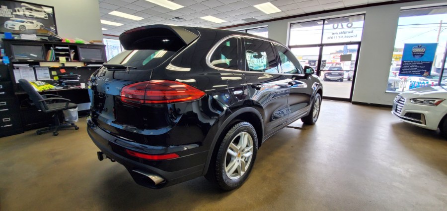 2016 Porsche Cayenne AWD 4dr, available for sale in Inwood, New York | 5 Towns Drive. Inwood, New York 2016 Porsche Cayenne AWD 4dr, available for sale in Inwood, New York | 5 Towns Drive. Inwood, New York