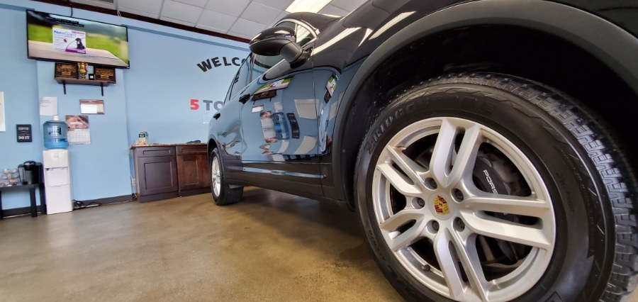 2016 Porsche Cayenne AWD 4dr, available for sale in Inwood, New York | 5 Towns Drive. Inwood, New York 2016 Porsche Cayenne AWD 4dr, available for sale in Inwood, New York | 5 Towns Drive. Inwood, New York