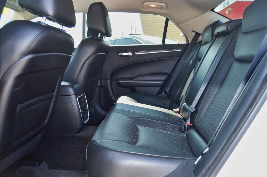 2019 Chrysler 300 Limited RWD, available for sale in Moreno Valley, California | Fusion Motors Inc. Moreno Valley, California 2019 Chrysler 300 Limited RWD, available for sale in Moreno Valley, California | Fusion Motors Inc. Moreno Valley, California