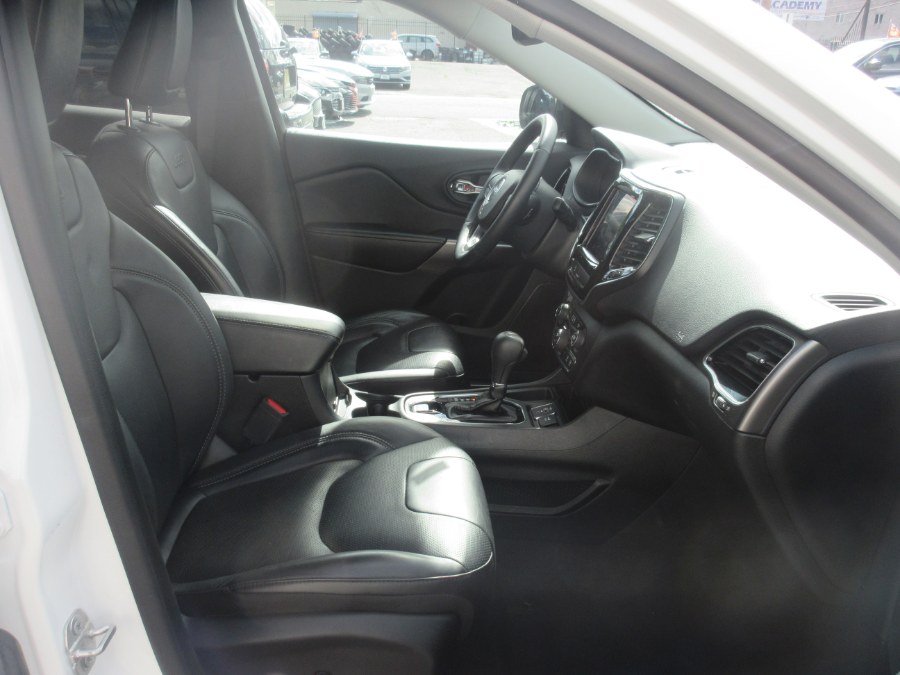 2019 Jeep Cherokee Limited FWD, available for sale in Linden, New Jersey | Route 27 Auto Mall. Linden, New Jersey 2019 Jeep Cherokee Limited FWD, available for sale in Linden, New Jersey | Route 27 Auto Mall. Linden, New Jersey