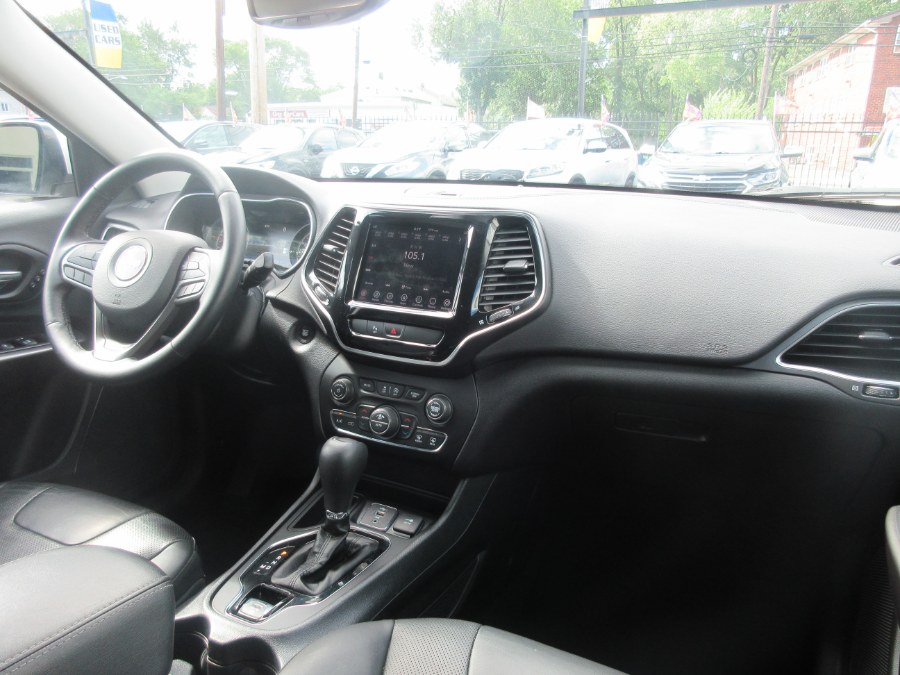 2019 Jeep Cherokee Limited FWD, available for sale in Linden, New Jersey | Route 27 Auto Mall. Linden, New Jersey 2019 Jeep Cherokee Limited FWD, available for sale in Linden, New Jersey | Route 27 Auto Mall. Linden, New Jersey