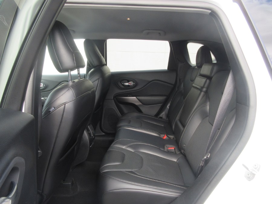 2019 Jeep Cherokee Limited FWD, available for sale in Linden, New Jersey | Route 27 Auto Mall. Linden, New Jersey 2019 Jeep Cherokee Limited FWD, available for sale in Linden, New Jersey | Route 27 Auto Mall. Linden, New Jersey