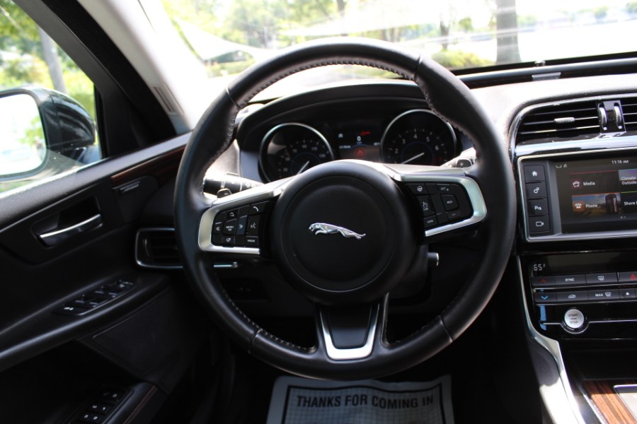 2018 Jaguar XE 25t Prestige RWD, available for sale in Great Neck, New York | Great Neck Car Buyers & Sellers. Great Neck, New York 2018 Jaguar XE 25t Prestige RWD, available for sale in Great Neck, New York | Great Neck Car Buyers & Sellers. Great Neck, New York