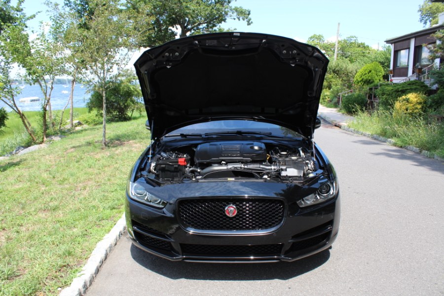 2018 Jaguar XE 25t Prestige RWD, available for sale in Great Neck, New York | Great Neck Car Buyers & Sellers. Great Neck, New York 2018 Jaguar XE 25t Prestige RWD, available for sale in Great Neck, New York | Great Neck Car Buyers & Sellers. Great Neck, New York