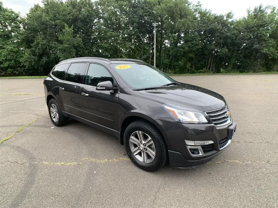 2017 Chevrolet Traverse AWD 4dr LT w/1LT, available for sale in Stratford, Connecticut | Wiz Leasing Inc. Stratford, Connecticut