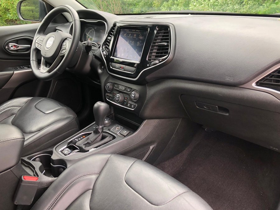 Used Jeep Cherokee Limited 4x4 2019 | Sena Motors Inc. Revere, Massachusetts Used Jeep Cherokee Limited 4x4 2019 | Sena Motors Inc. Revere, Massachusetts