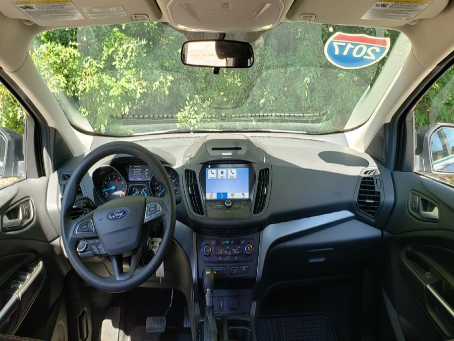 Used Ford Escape SE 4WD 2017 | Sena Motors Inc. Revere, Massachusetts Used Ford Escape SE 4WD 2017 | Sena Motors Inc. Revere, Massachusetts