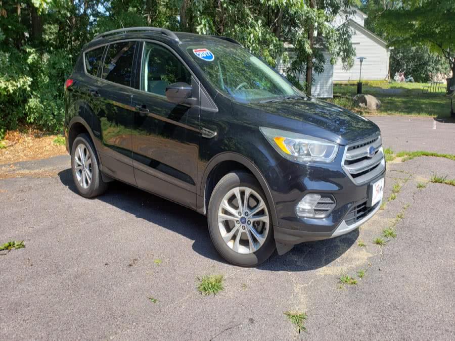 Used Ford Escape SE 4WD 2017 | Sena Motors Inc. Revere, Massachusetts Used Ford Escape SE 4WD 2017 | Sena Motors Inc. Revere, Massachusetts